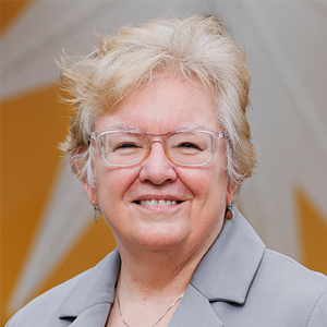 Kathleen Howell - Headshot